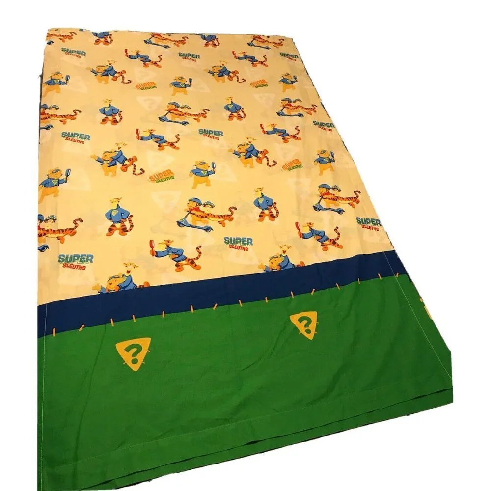 Disney Vtg WINNIE THE POOH/TIGGER Two 40x64” Curtain Panels 